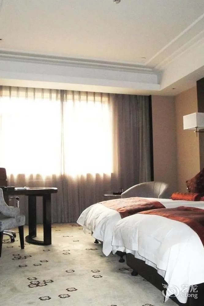Lakeside Hotel Suzhou