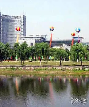 Lakeside Hotel Suzhou